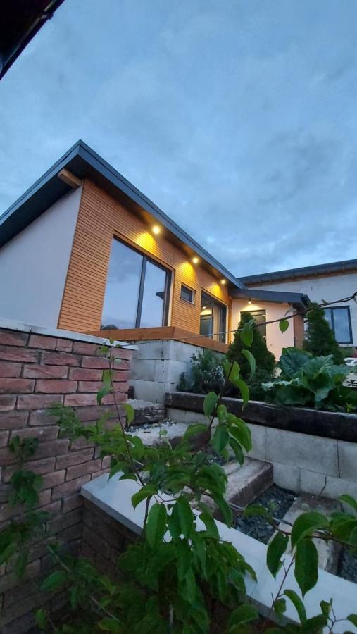 Apartman Cassovia Holcikovce Exterior foto